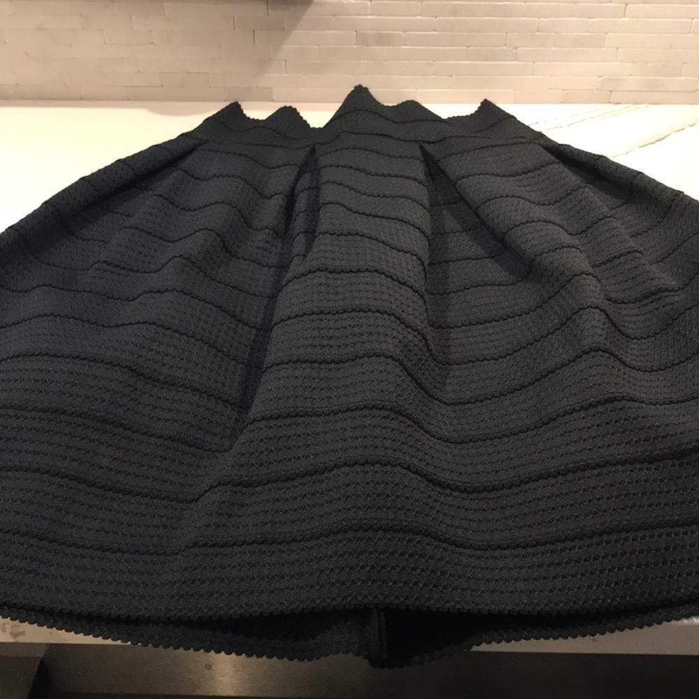 Cute New York and Company skirt